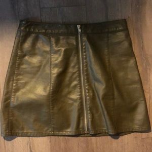 Forever 21 army green mini skirt